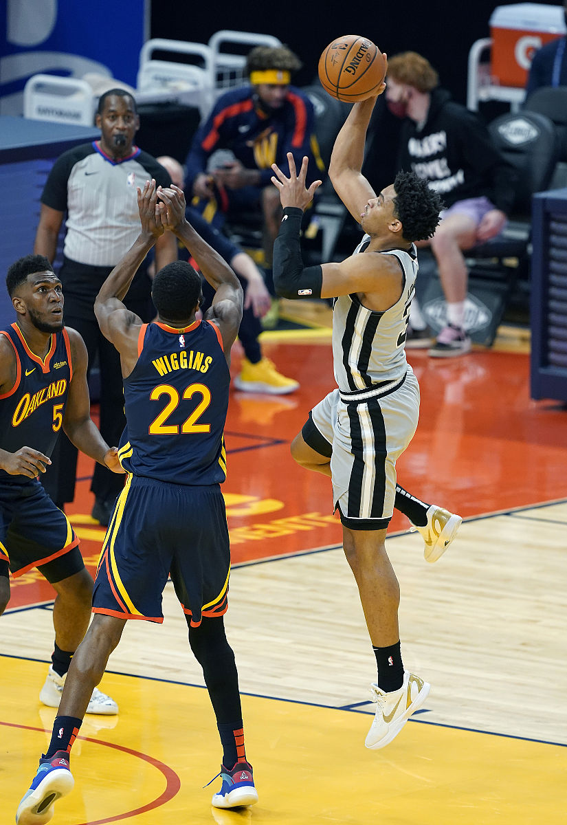 NBA季后赛加时末段再迎强敌，曼城临场应变，主帅态度——赛场秩序良好，训练强度明显提升的简单介绍