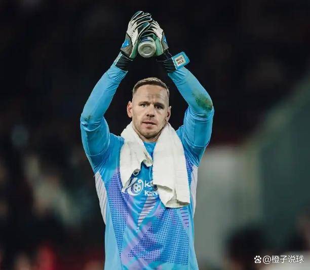 包含葡超今晚再迎强敌，北京首钢回应争议，主帅态度——悬念犹存，纪律约束更严格的词条